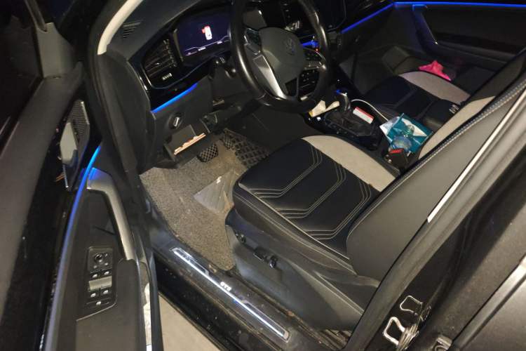 Used Volkswagen Tayron GTE Plug-in Hybrid 2020 1.4T Luxury Model Driver Seat