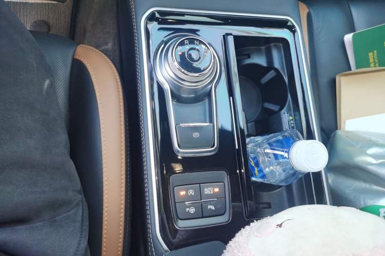 Used Ford Edge 2021 PLUS EcoBoost 245 Four-Wheel Drive Titanium Edition 7-Seater
