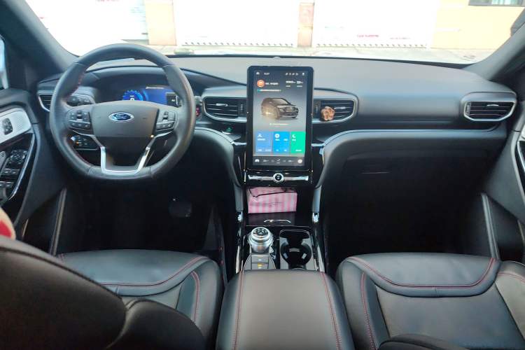 Used Ford Explorer 2020 EcoBoost 285 4x4 Trend Edition 7-Seater
