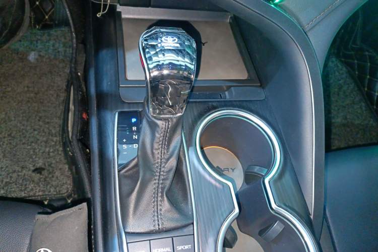 Used Toyota Camry 2023 2.5G Luxury Edition