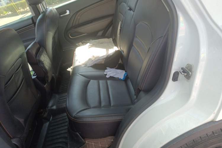 Used GAC Trumpchi GS3 2017 200T Automatic Luxury Edition Left Rear Seat