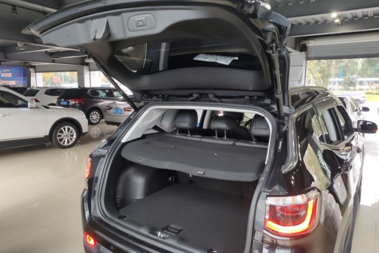 Used Jeep Compass 2017 200T Automatic Family Edition