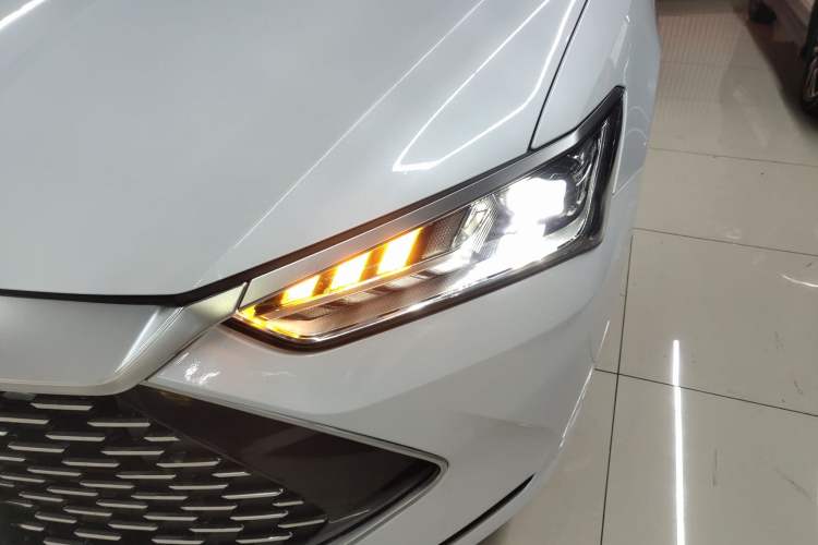 Used BYD Qin PLUS 2024 HONOR Edition DM-i 55KM Leading Model
