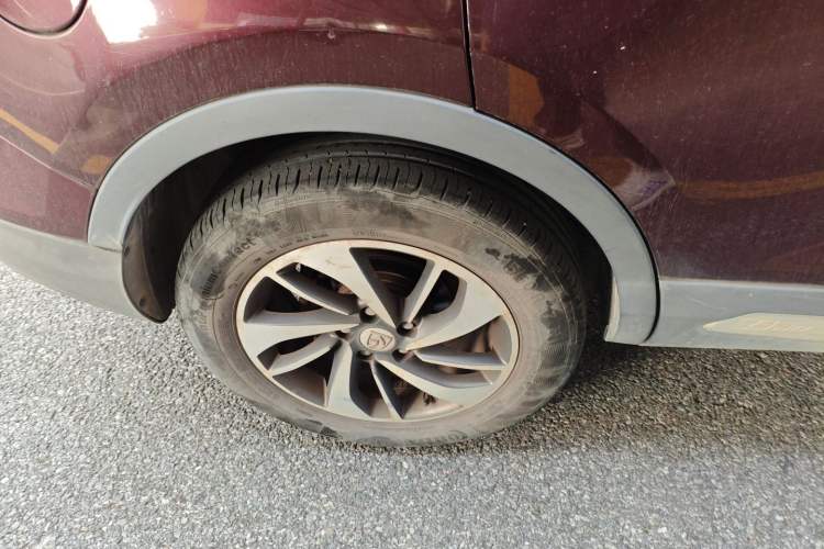 Used Baojun 560 2015 1.8L manual luxury version
