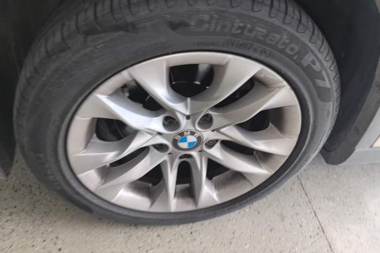 Used BMW X1 2015 sDrive18i Fashion Upgrade Edition Left Front Wheel Hub
