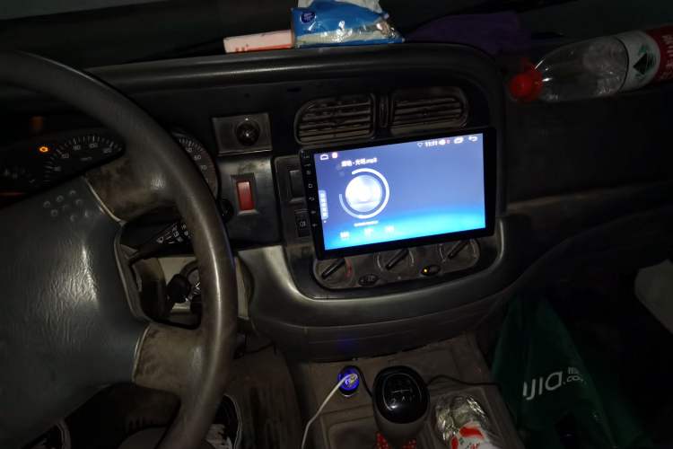 Used Jinbei Hiace 2014 2.0L 5th Generation Kuaiyunwang Business Version 4G19 Audio And AC Panel