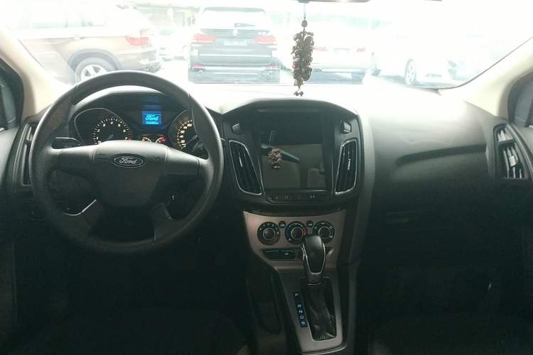 Used Ford Focus 2012 Hatchback 1.6L Automatic Comfort Model
