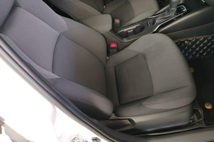 Used Toyota Levin 2023 185T CVT Luxury Edition
