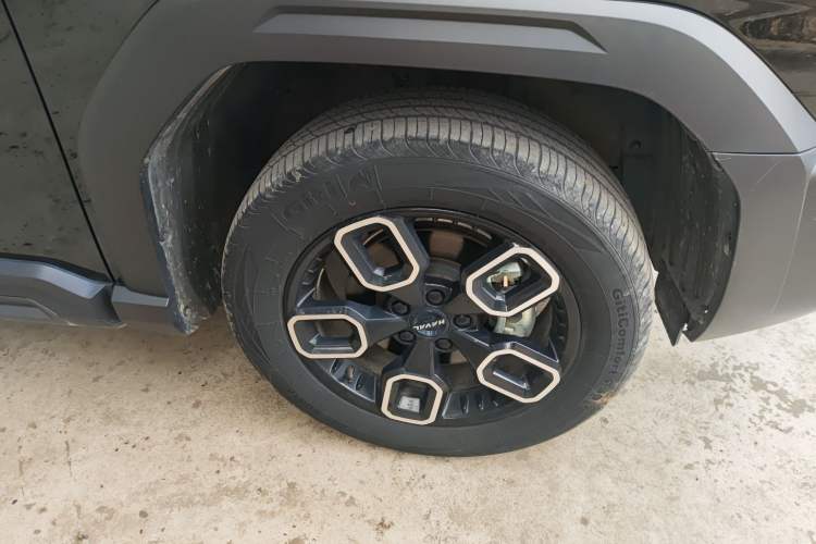 Used Haval X DOG 2022 1.5T DCT Two-Wheel Drive Trendy Edition Right Front Wheel Hub