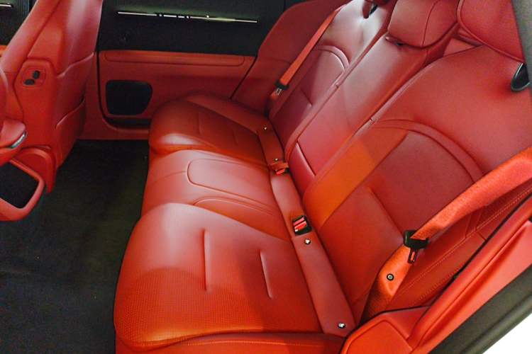 Used Avatr 12 2025 Refresh Master All-Electric Four-Wheel Drive
