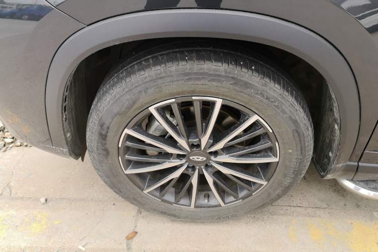 Used Chery Tiggo 8 PLUS 2022 290TGDI DCT Haoting Edition Left Front Wheel Hub