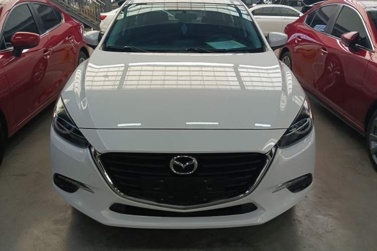 Used Mazda Mazda 3 Axela 2017 Sedan 1.5L Automatic Luxury Model Emission Standard China V
