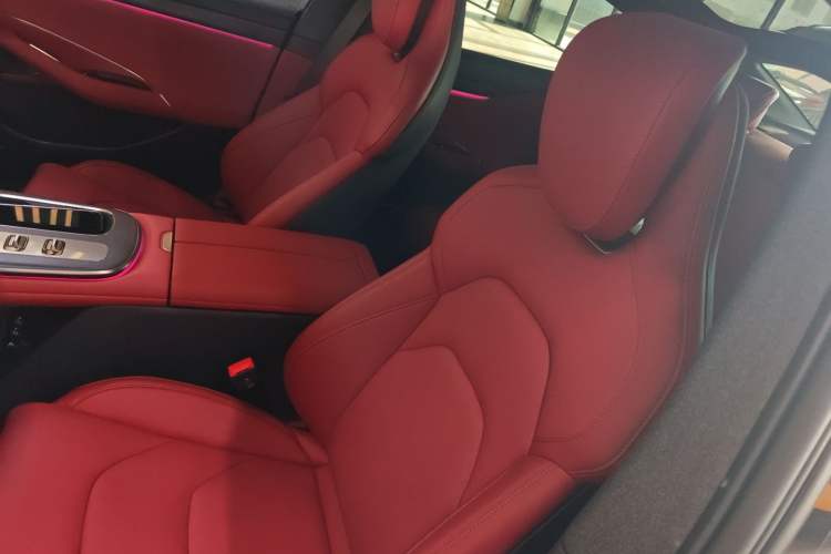 Used Xiaomi Auto SU7 2024 Rear-Drive Ultra-Long Range Advanced Pro-Level Intelligent Driving Version
