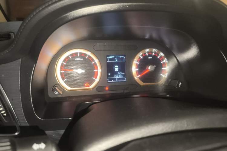 Used FORTHING Lingzhi 2023 M5L 1.6L Comfort 9-Seater