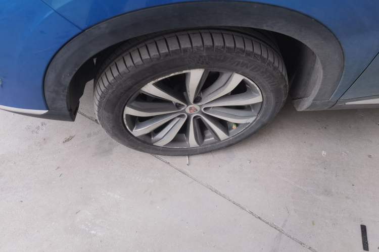 Used Roewe RX5 MAX 2019 300TGI Automatic Smart Cabin Luxury Edition