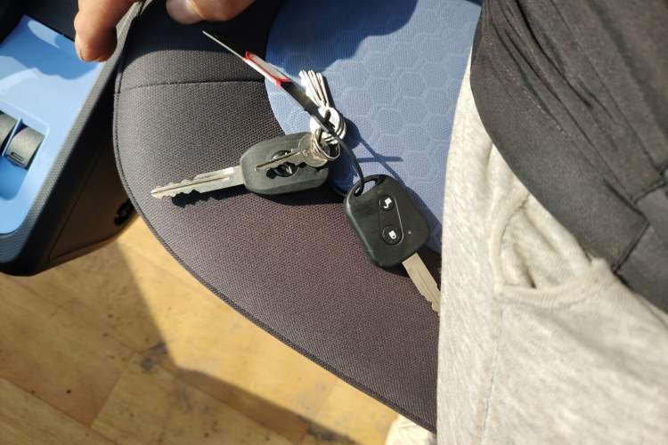 Used REACH MINI Truck 2023 120km Long Wheelbase Van-Type Striving Edition
