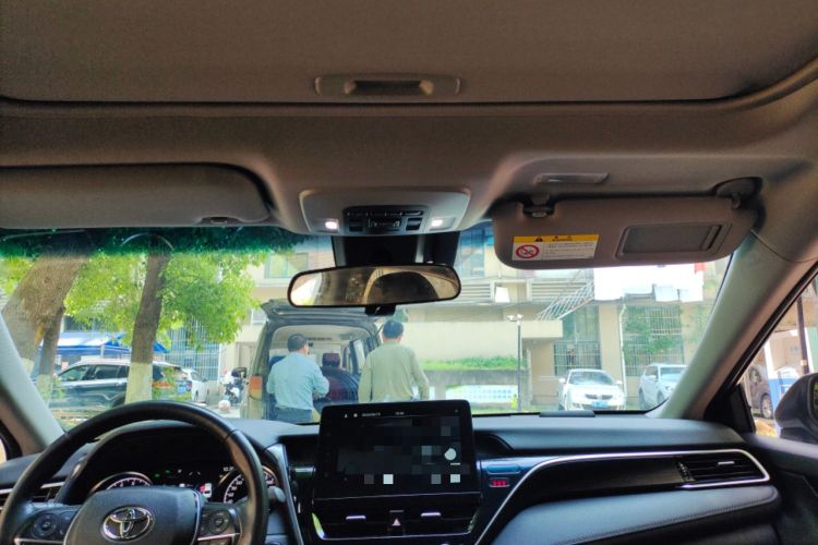 Used Toyota Camry 2023 2.0G Luxury Edition