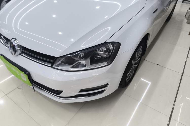 Used Volkswagen Golf 2017 230TSI Automatic Luxury Million-Vehicle Commemorative Edition
