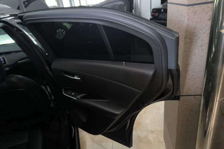 Used Cadillac XT4 2021 28T Two-Wheel Drive Tech Edition