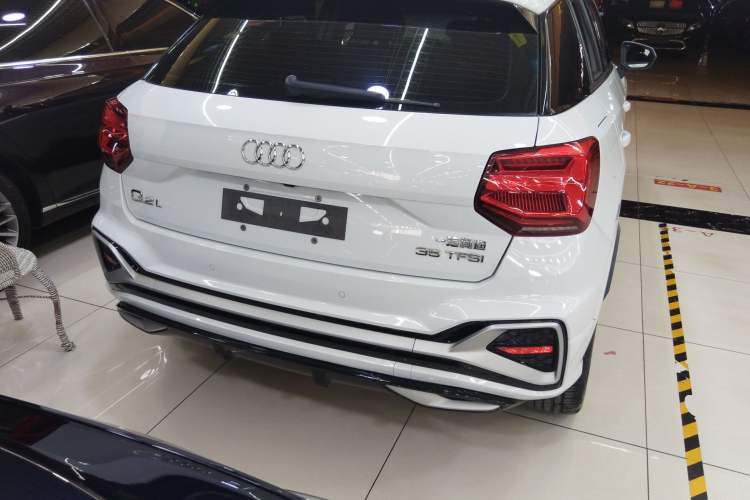 Used Audi Q2L 2022 35 TFSI Fashion Dynamic Model
