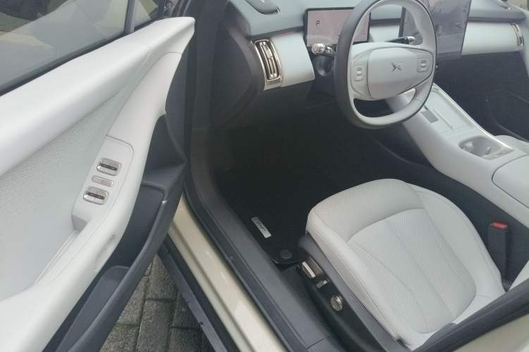 Used XPeng P7+ 2024 Ultra-Long Range Max Driver Seat