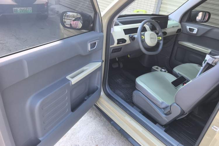 Used Geely Galaxy Panda 2024 200km Panda Rider
