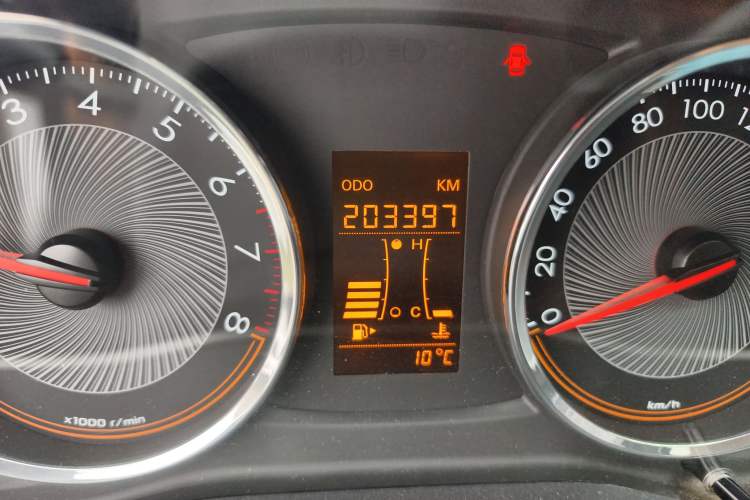 Used Chevrolet Sail 2015 Sail 3 1.5L Manual with Ideal Sunroof Edition