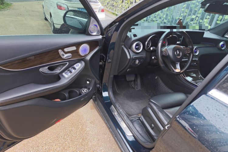 Used Mercedes-Benz GLC 2019 GLC 260 L 4MATIC Dynamic Model