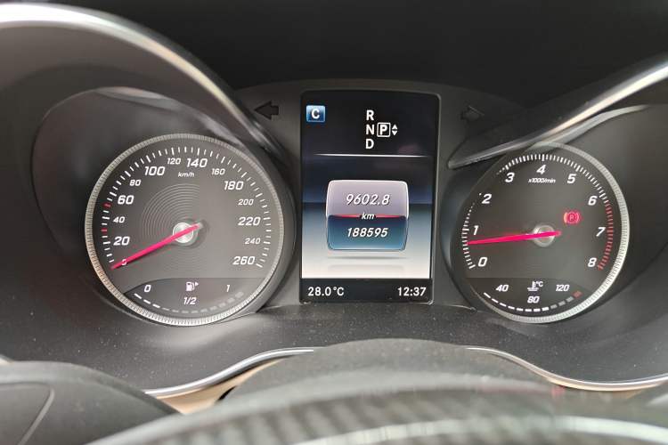 Used Mercedes-Benz C-Class 2015 C 180 L Sport Edition
