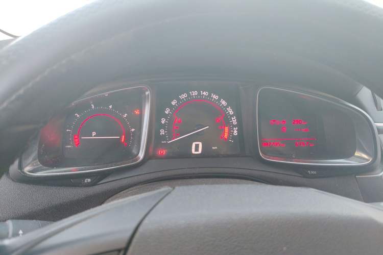 Used DS 5LS 2015 1.6T Style Edition THP160