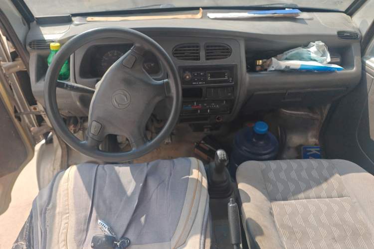 Used Dongfeng Xiaokang K07 2006 1.0L Base Version BG10-01 Center Console