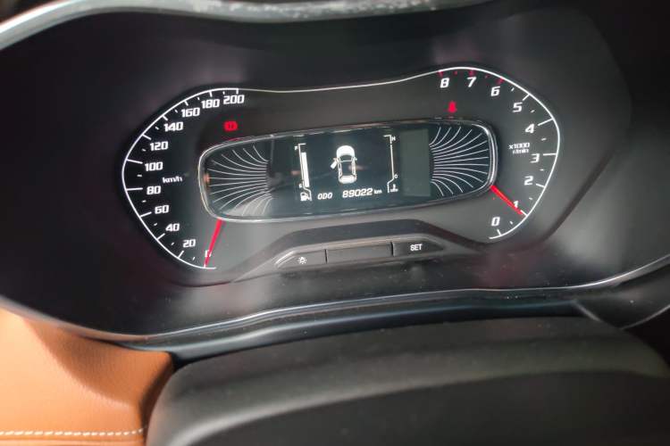 Used Baojun 510 2017 1.5L Manual Luxury Model Odometer Close Up