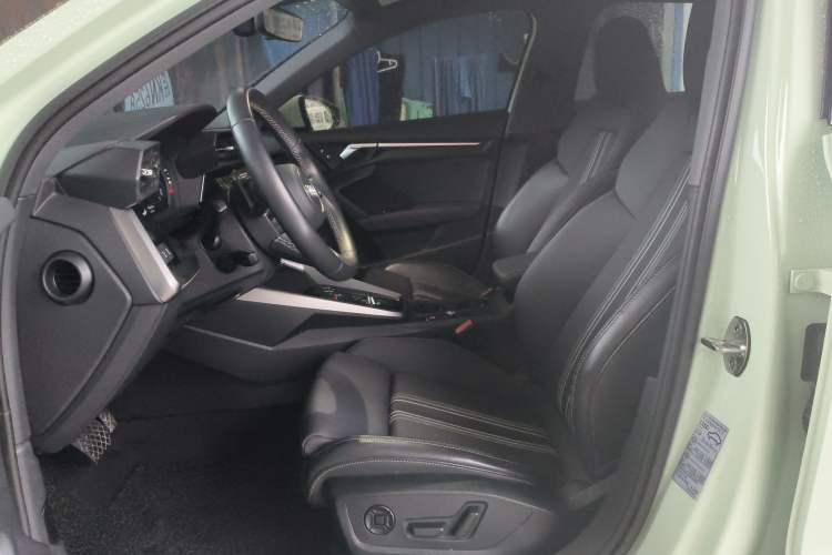 Used Audi A3 2024 Sportback 35 TFSI Fashionable Sports Model
