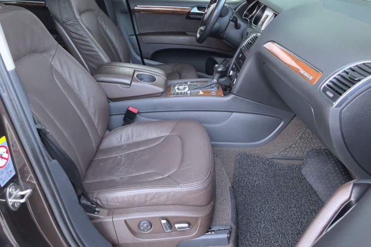 Used Audi Q7 2013 40 TFSI Technology Edition