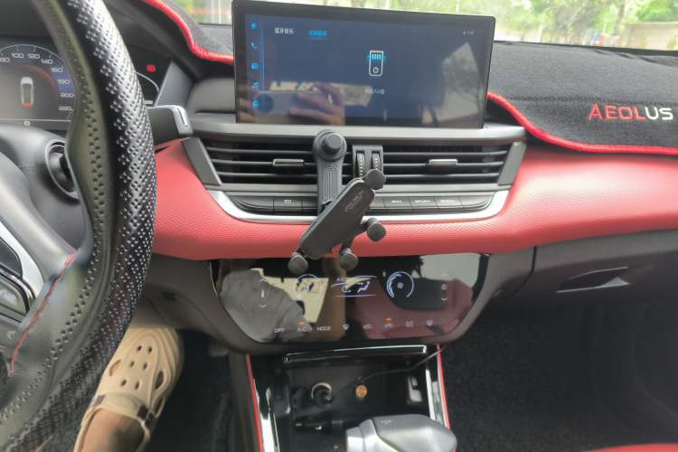 Used Dongfeng Aeolus Yixuan 2021 230T Automatic Zuiying Knight Edition
