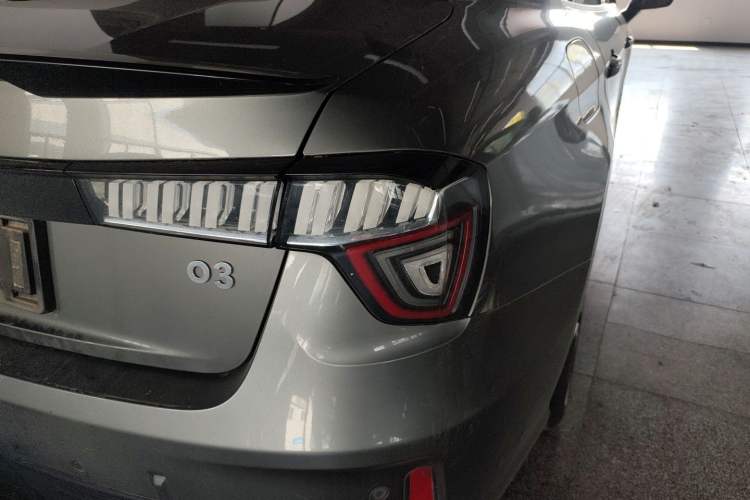 Used Lynk & Co 03 2022 1.5TD DCT JingPro Exterior 3