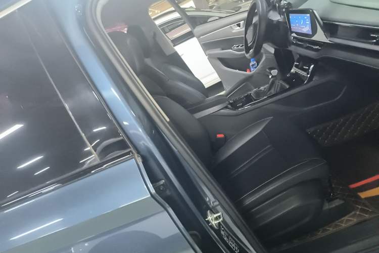 Used Wuling Victory 2020 1.5T CVT Luxury Model
