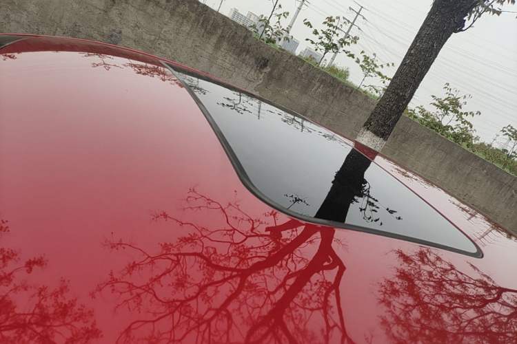 Used Roewe i5 2020 1.5L Automatic 4G Connect Luxury Flagship Edition Roof