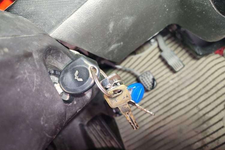 Used Wuling Rongguang 2017 1.5L Extended Basic Version Vehicle Key