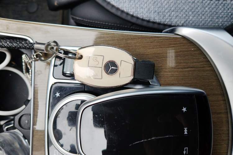 Used Mercedes-Benz GLC Coupe 2018 GLC 260 4MATIC Coupe SUV