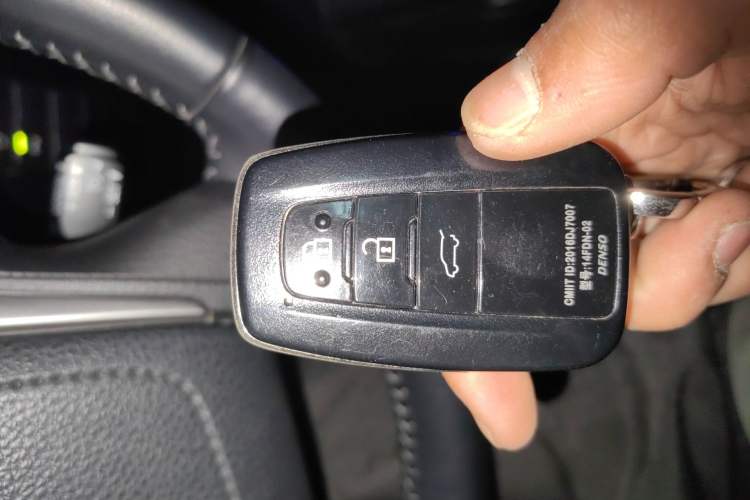 Used Toyota Prado 2018 3.5L Automatic TX-L
