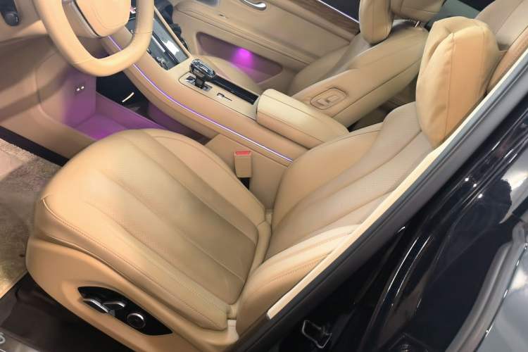 Used Hima AITO M7 2024 1.5T Intelligent Driving Rear-Drive Pro Version 6 Seats
