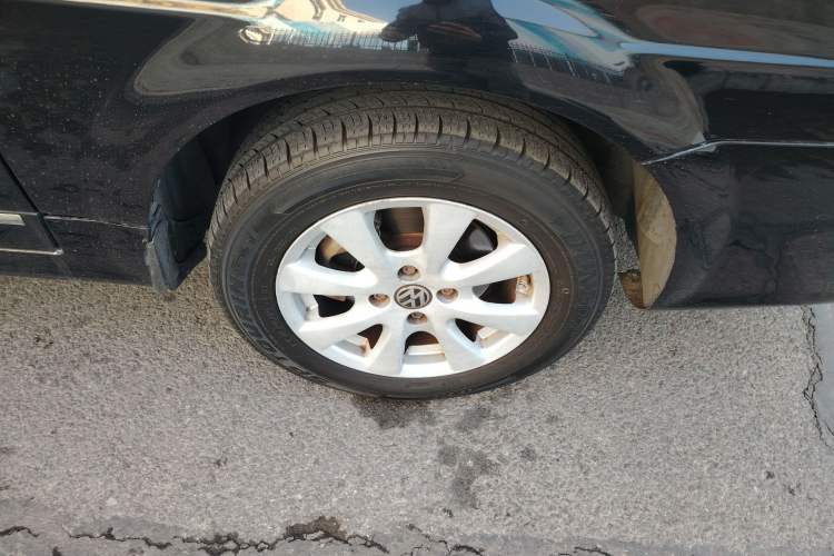 Used Volkswagen Santana Vista 2008 1.8L Manual Comfort Edition