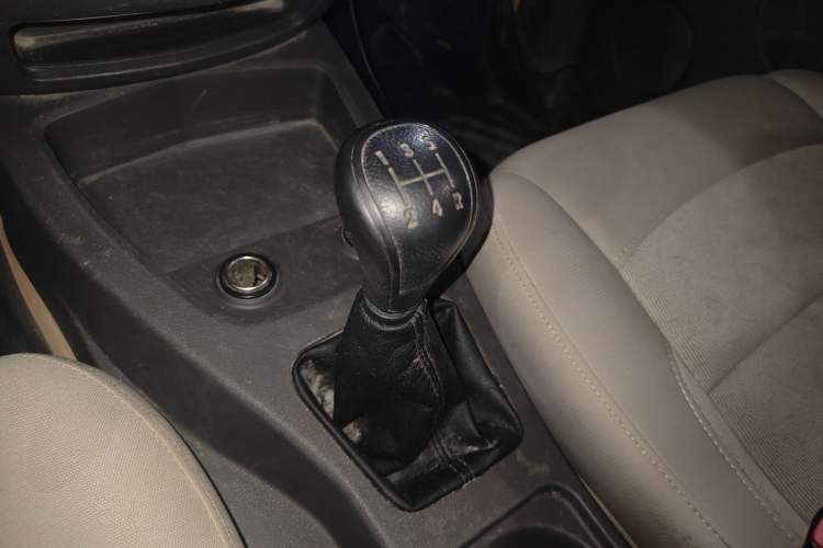 Used Wuling Hongguang 2014 1.5L S Standard Version
