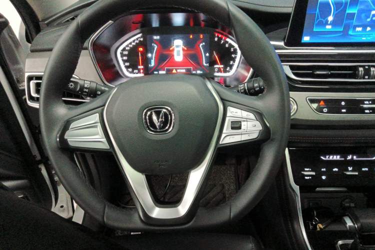 Used Changan CS75 2021 Honor Million Edition 280T DCT Luxury Model
