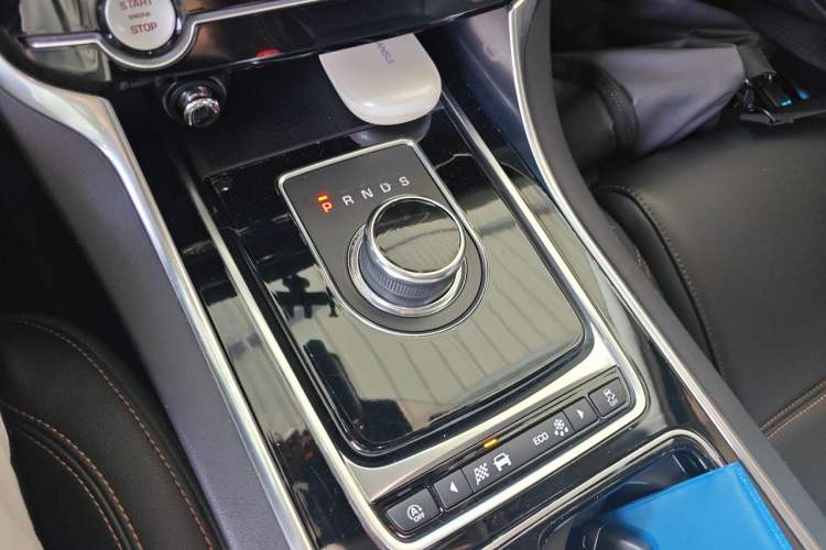 Used Jaguar XEL 2019 2.0T 200 PS Luxury Edition
