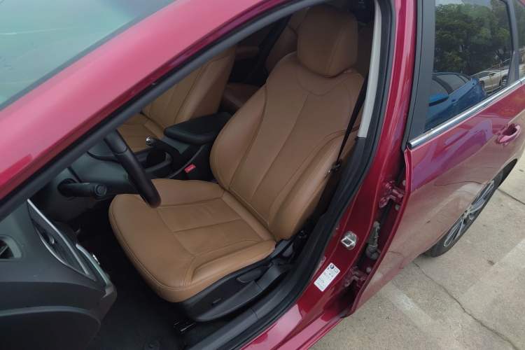 Used Buick Excelle GX 2018 18T Automatic Flagship Model