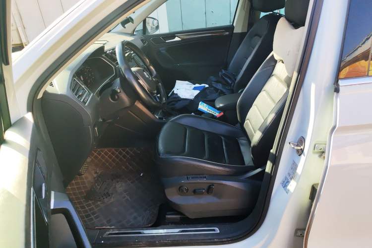 Used Volkswagen Tiguan 2017 330TSI All-Wheel-Drive Innovation Model