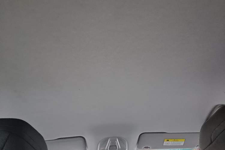 Used Baojun RC-6 2019 1.5T CVT Elite Version with 24-Hour Online Service