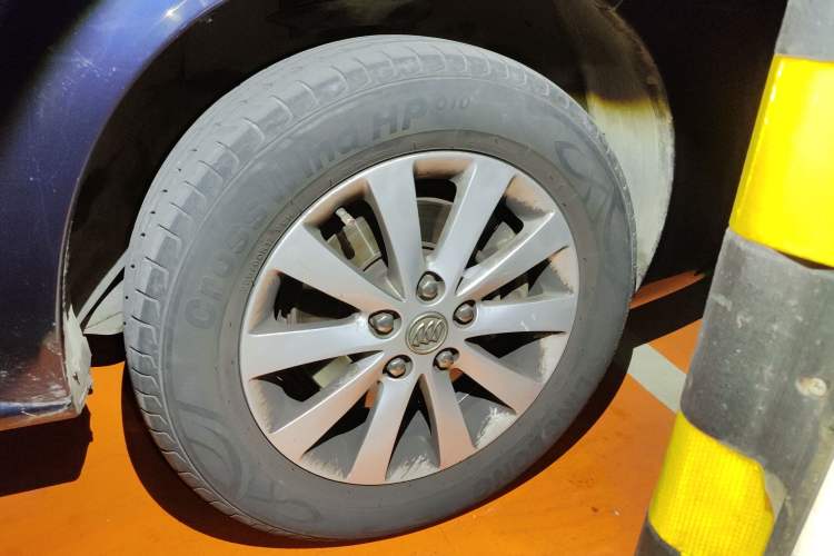 Used Buick GL8 2014 2.4L Classic Edition
